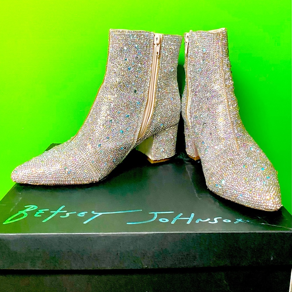 Like new Betsy Johnson Rhinestone boots in Silver